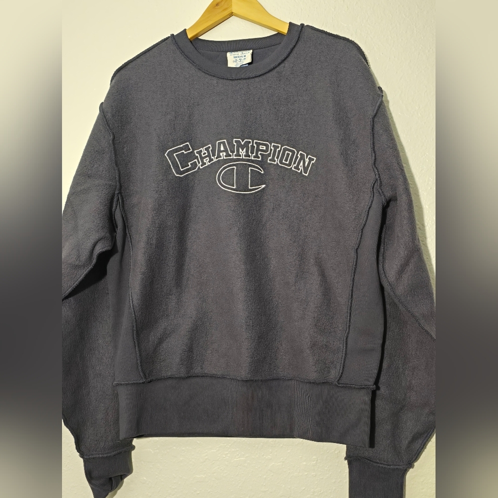 Champion Reverse Out Crewneck